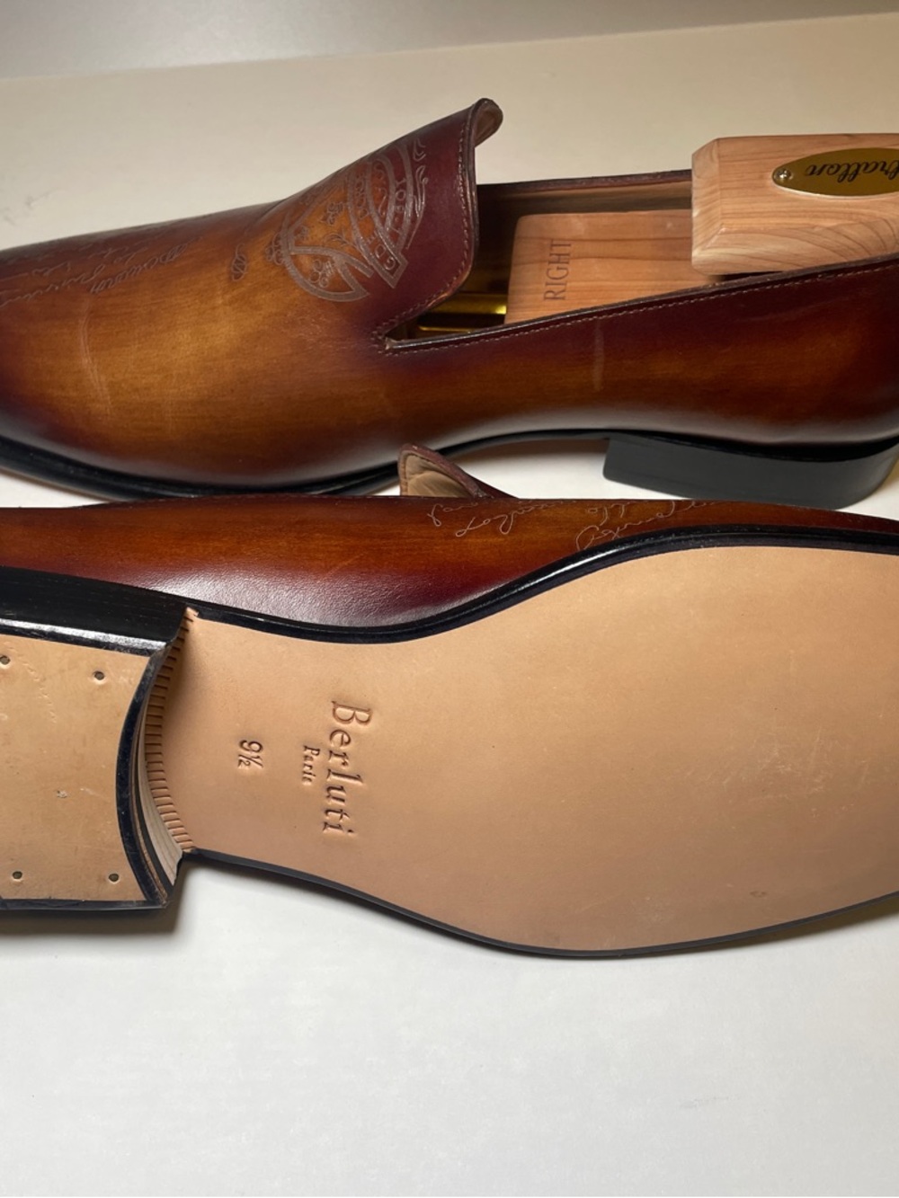 Hand-Painted Chestnut Brown Leather Men’s Slip-On Loafers - Picture 4 of 9